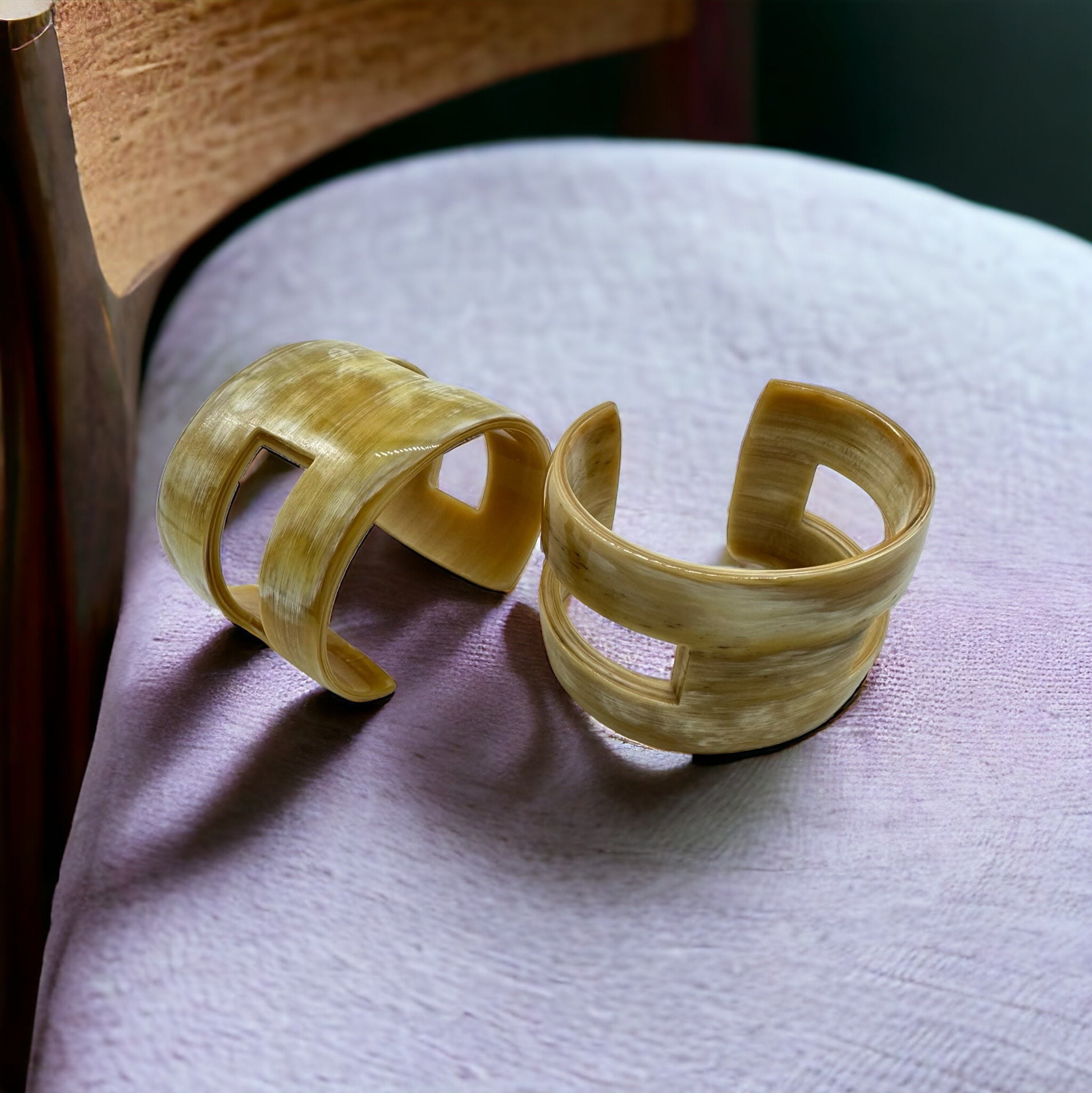 INFIFTY バッファローホーン バングル タイプ①